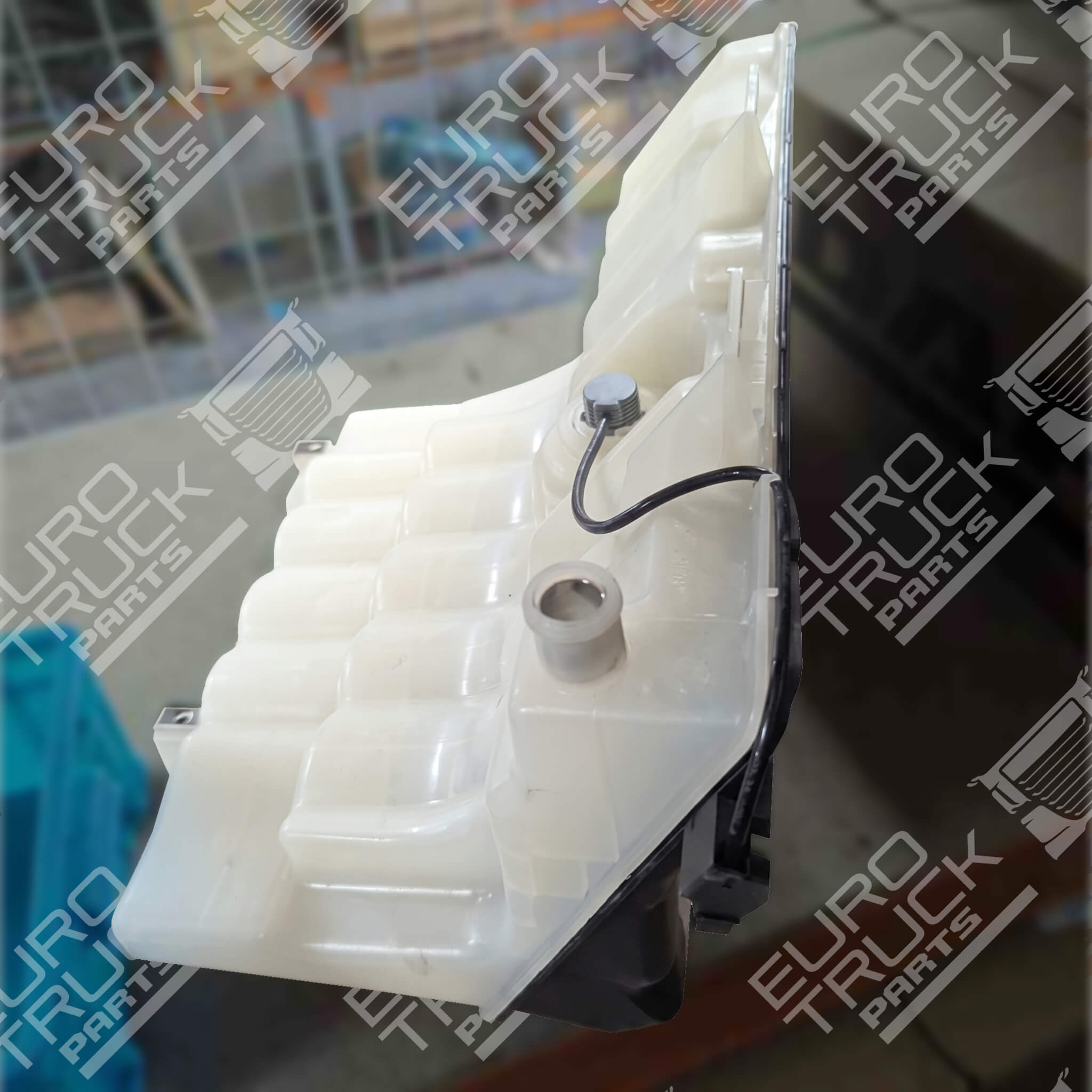 COOLANT EXPANSION TANK DAF CF