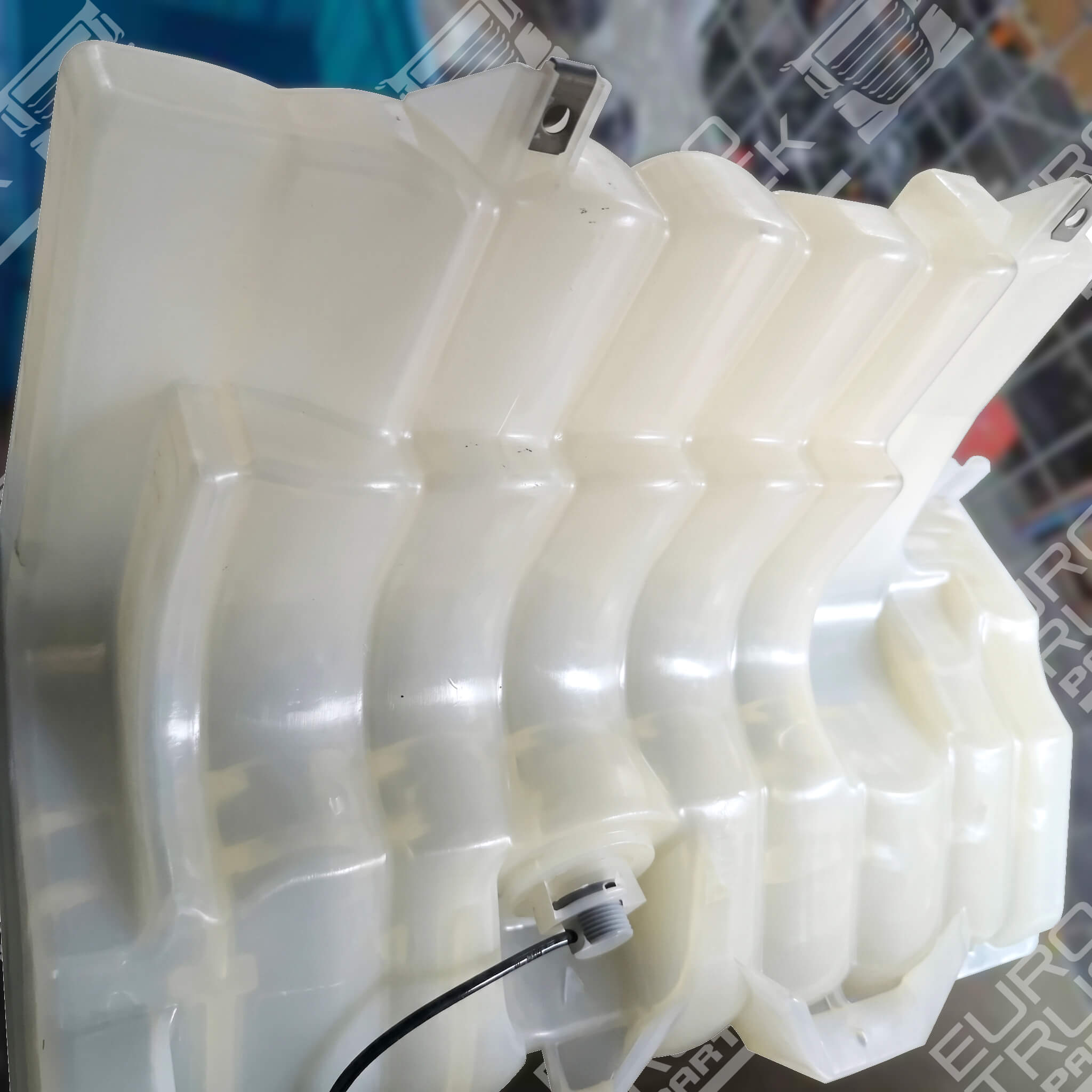 COOLANT EXPANSION TANK DAF CF